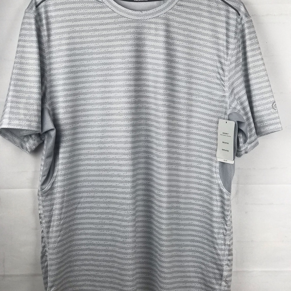 NWT: Champion Mens running shirt athletic top medium
